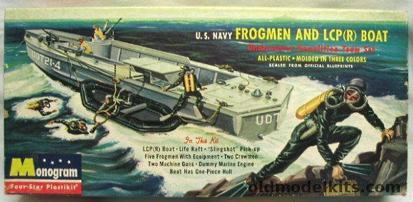 Monogram 1/48 US Navy Frogmen and LCP(R) Boat, PB48-169 plastic model kit